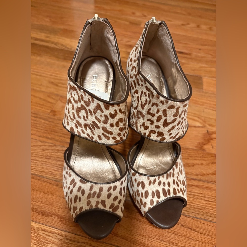 BCBG leopard Print Open-Toe Heels NWT
